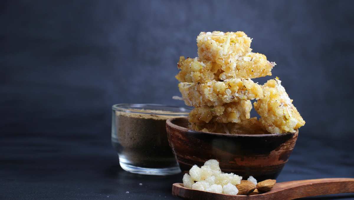 Gond Katira: Benefits, Uses, Nutrition, and Side Effects thumbnail